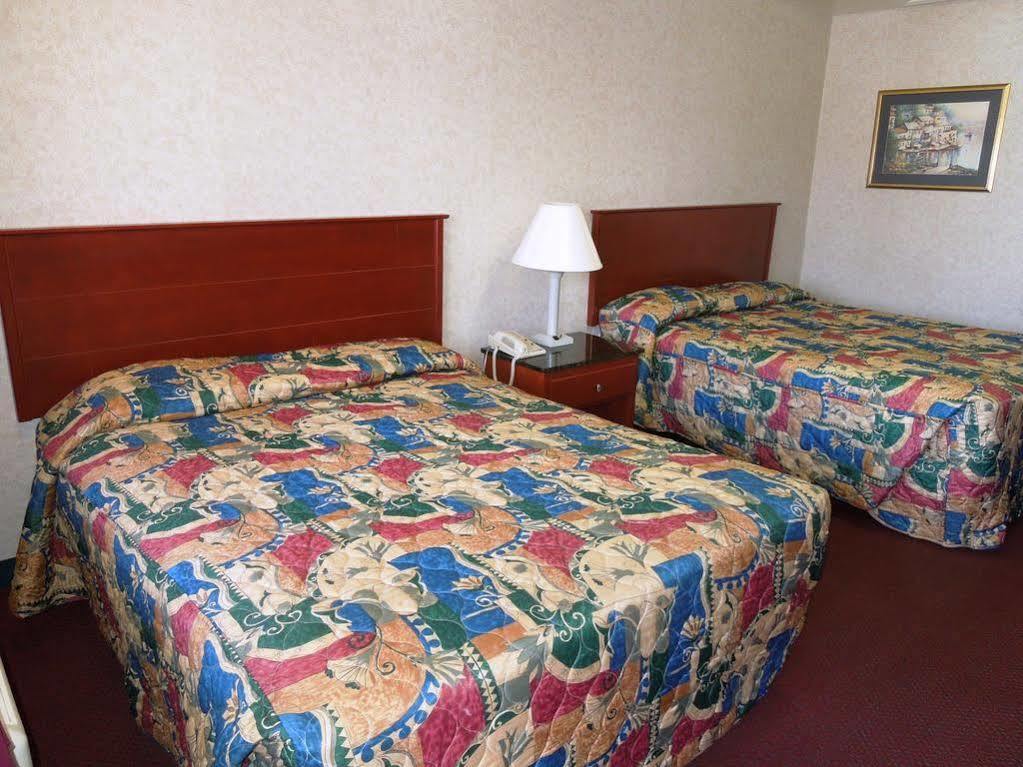 Atrium Inn & Suites Galloway Exteriér fotografie
