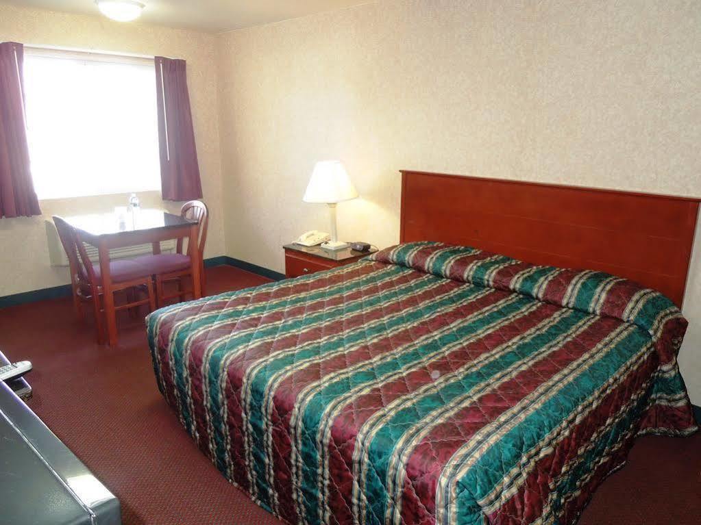 Atrium Inn & Suites Galloway Exteriér fotografie